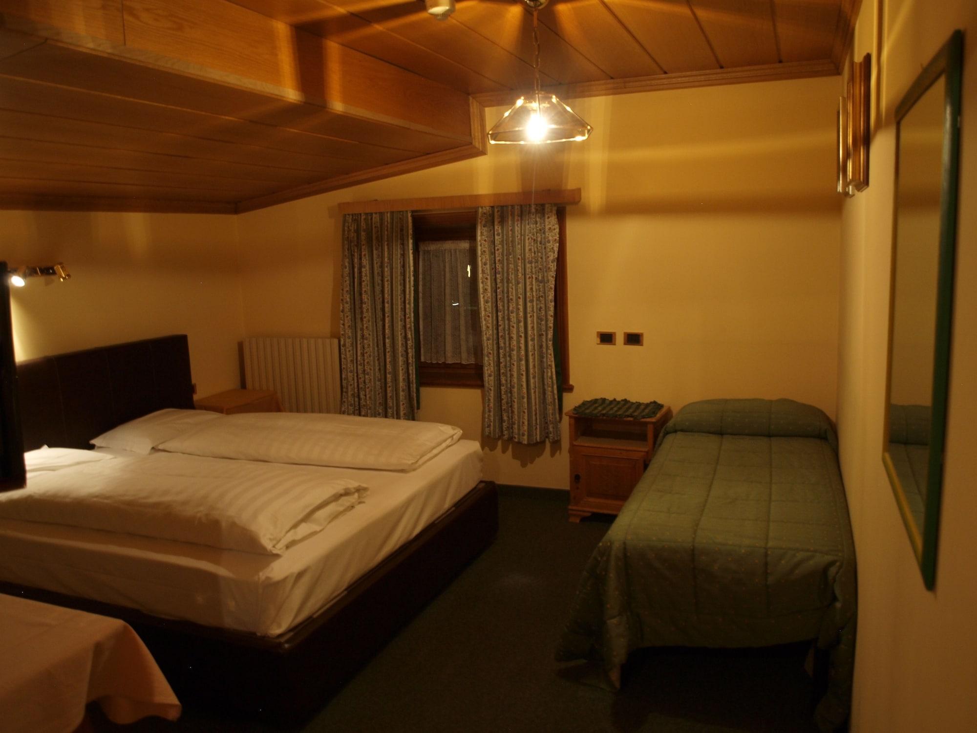 Alpina Hotel