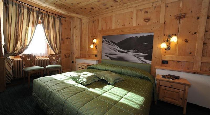 Alpina Hotel
