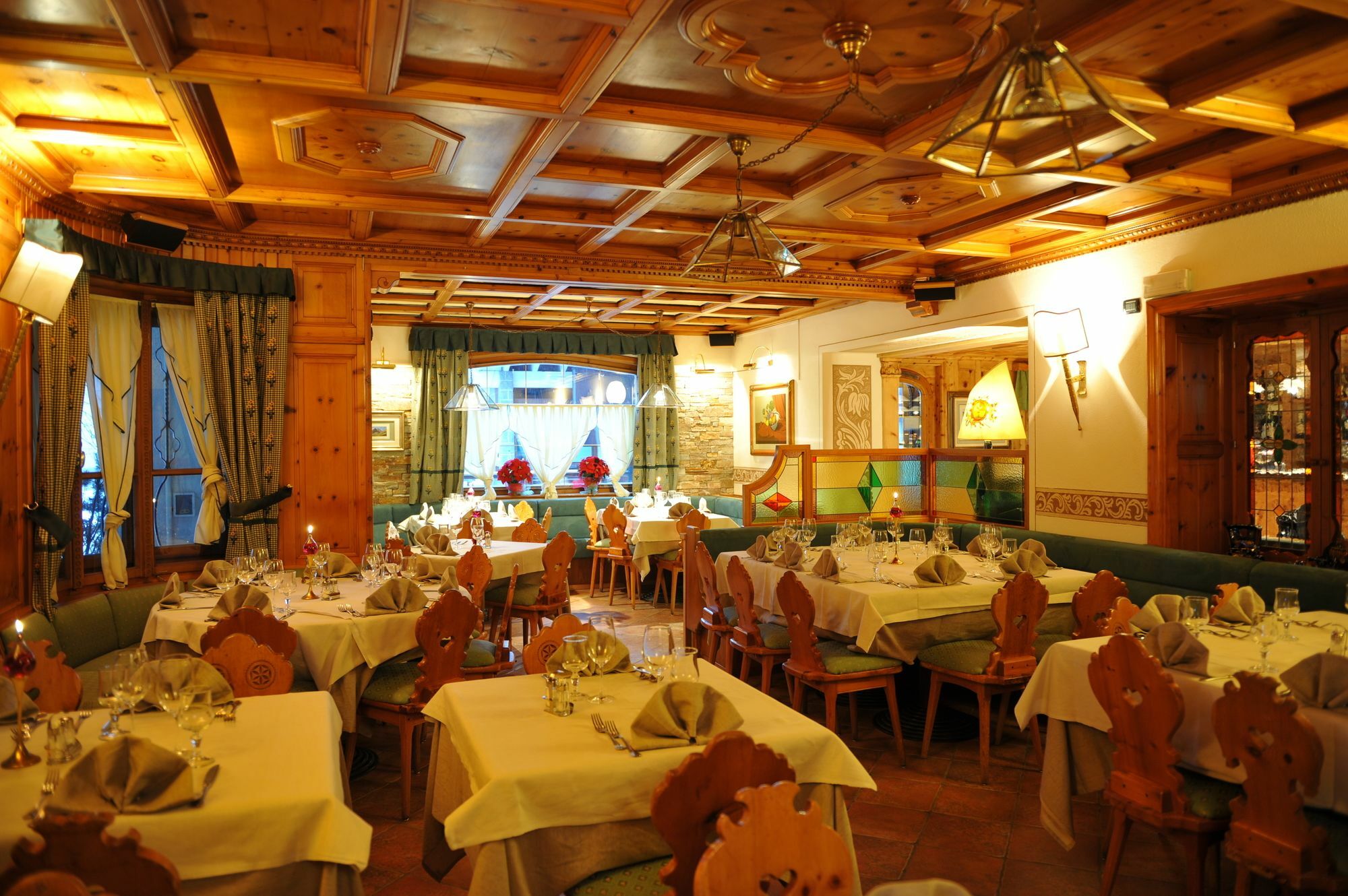 Alpina Hotel